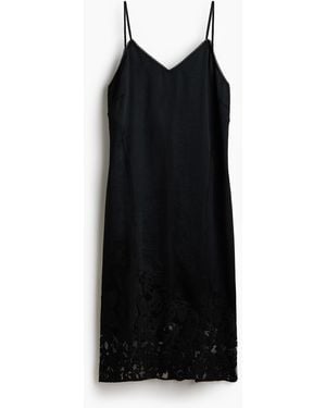 H&M Satinkleid mit Stickereien - Schwarz