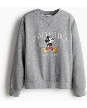 H&M Sweatshirt mit Print - Grau