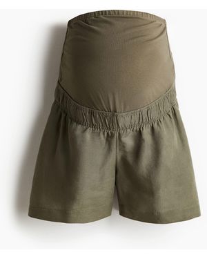H&M MAMA Shorts aus Leinenmix - Grün
