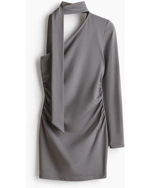 H&M Drapiertes One-Shoulder-Kleid - Grau
