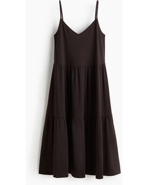 H&M Gestuftes Trägerkleid - Schwarz