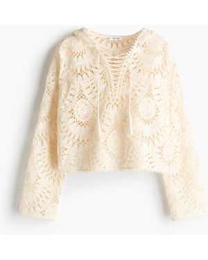 H&M Hoodie im Häkellook mit Schnürung - Natur
