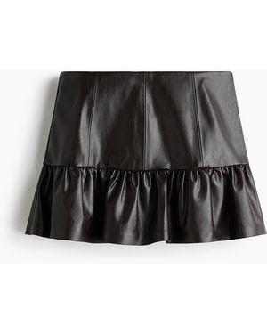 H&M Beschichteter Stufenrock - Schwarz