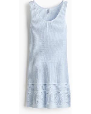 H&M Kleid mit Pointellestrick - Blau