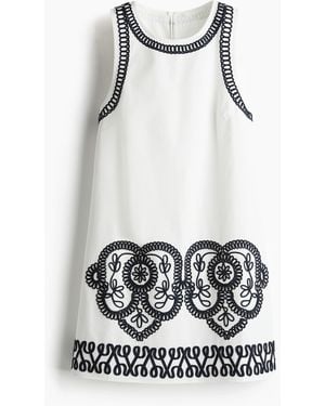 H&M Besticktes Etuikleid - Weiß