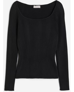 H&M Figurbetontes Shirt mit eckigem Ausschnitt - Schwarz