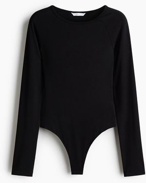 H&M Body mit U-Boot-Ausschnitt - Schwarz