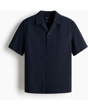H&M Hemd mit Vierwegestretch in Regular Fit - Blau