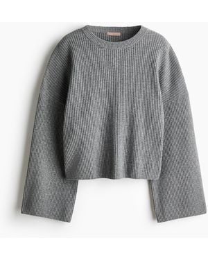 H&M Pullover in Rippstrick - Grau