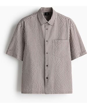 H&M Kurzarmhemd in Relaxed Fit - Grau