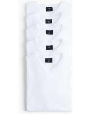 H&M 5er-Pack T-Shirts mit V-Ausschnitt in Slim Fit - Weiß