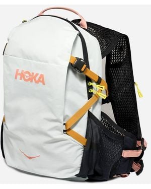 Hoka One One Wanderrucksack 13 l in Droplet - Schwarz