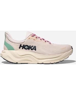 Hoka One One Arahi 8 Road Running Shoes - White