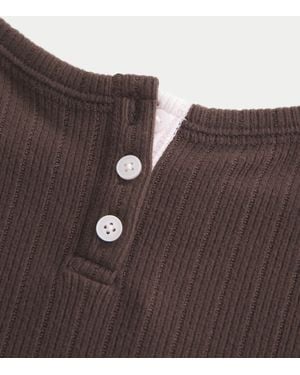 Hollister Ultimativ kuscheliges Pointelle-Henley-Tanktop - Braun