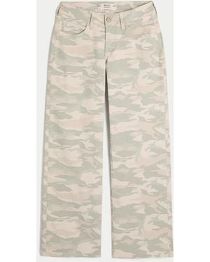 Hollister Low-rise Y2k Camo Baggy Jeans - Natural