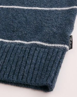 Hollister Kastiger, flauschiger Pullover mit Rundhalsausschnitt - Blau