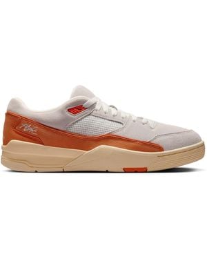 Nike Basketball Trainers - Pink