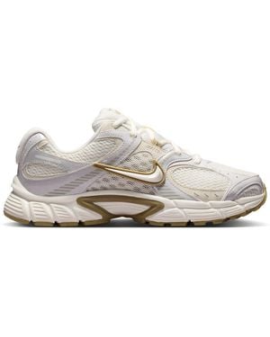 Nike V5 Rnr - White