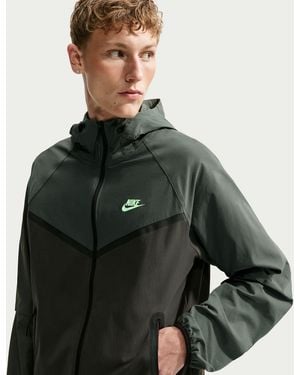 Nike Tracksuit Top - Green