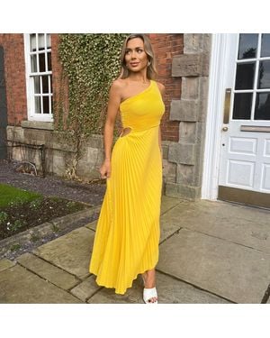 AX Paris Shoulder Cut Out Pleated Midi Dress - Yellow