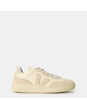 Veja Bastle Leather Court Trainers - Natural