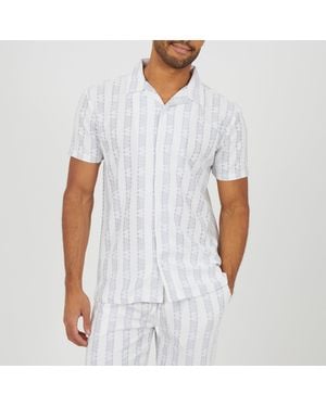 Brave Soul Bs Open Collar Short Sleeve Shirt With Stripe Pattern - White