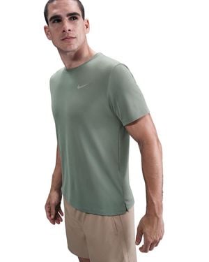 Nike Miler Dri-Fit Uv Short-Sleeve Running Top - Green