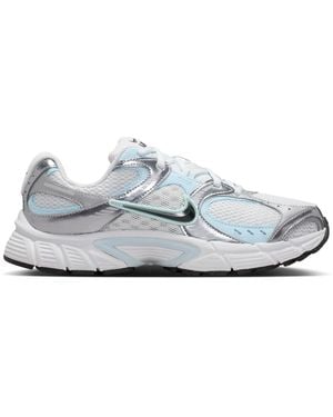 Nike V5 Runner - White