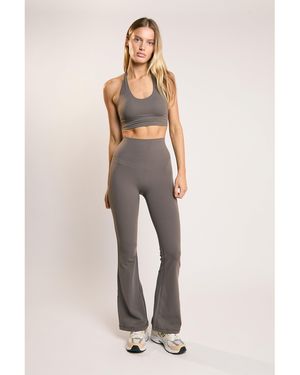 agon® Signature Flare Leggings - White