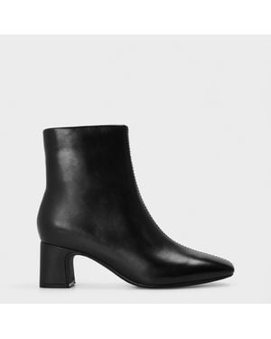 Clarks Fernie Zipped Ankle Heeled Boots - Black