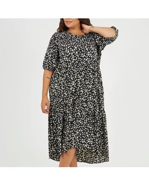 Brave Soul Plus Size Short Sleeved Floral Midi Dress With Tiered Hem - Black