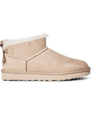 UGG Classic Bailey Sheepskin Snug Boots - Natural