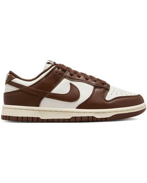 Nike Dunk Low Leather Trainers - Brown