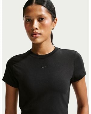 Nike Chill Knit Crop - Black