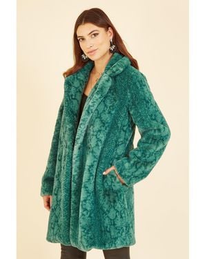 Yumi' Snakeskin Print Faux Fur Mid Thigh Coat - Green