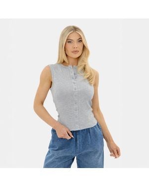 I Saw It First Ribbed Sleeveless Button Front Top - Grey