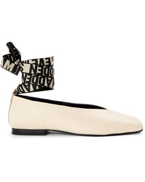 Steve Madden Fosse Ballet Court Shoes - Black