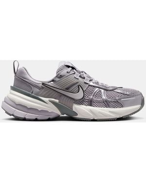 Nike V2K Runner Shoes - Grey
