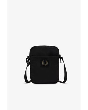 Fred Perry Fred Nylon Xbody Sn64 - Black