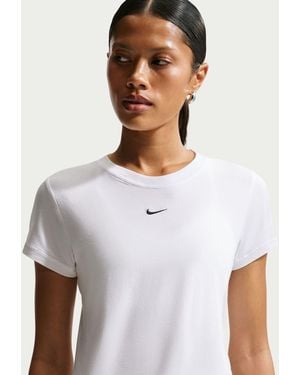 Nike Sportswear Chill Knit T-Shirt - White