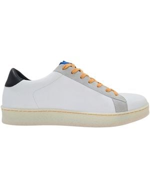 Loyalti Castro Low-Top Trainers - White