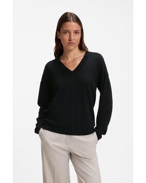 HUGO V-Neck Jumper - Black