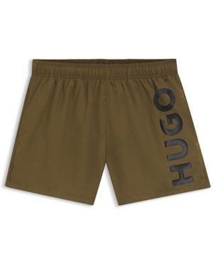 HUGO Schnell Trocknende Badeshorts Mit Vertikalem Logo-Print - Grün