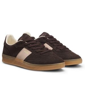 BOSS Suède Sneakers Met Details Van Glad Leer - Bruin