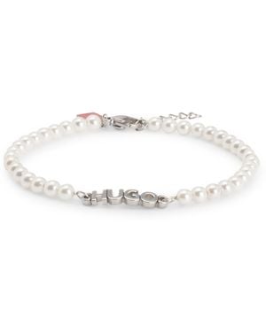 HUGO Armband Met Parels En Metalen Logoplaatje - Wit