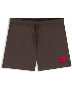 HUGO Sneldrogende Zwemshorts Met Rood Logolabel - Bruin