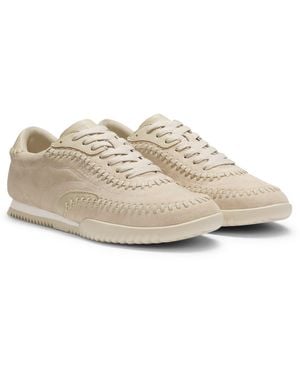 BOSS Sneakers Van Suède Met Overhandse Stiksels - Naturel
