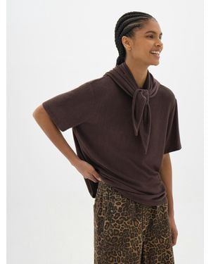 Hush Elarae Supersoft Crew T-Shirt And Matching Scarf - Brown