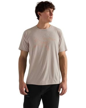 Arc'teryx Cormac Logo - Negro
