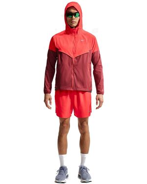 Nike Chaqueta Impossibly Light Windrunner - Rojo